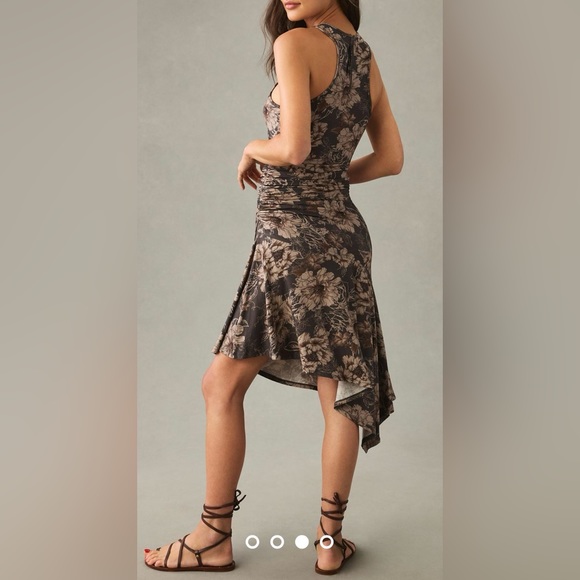 NWT Size XS- Daily Practice Anthropologie Printed Ruched Asymmetrical-Hem Dress - Picture 2 of 16